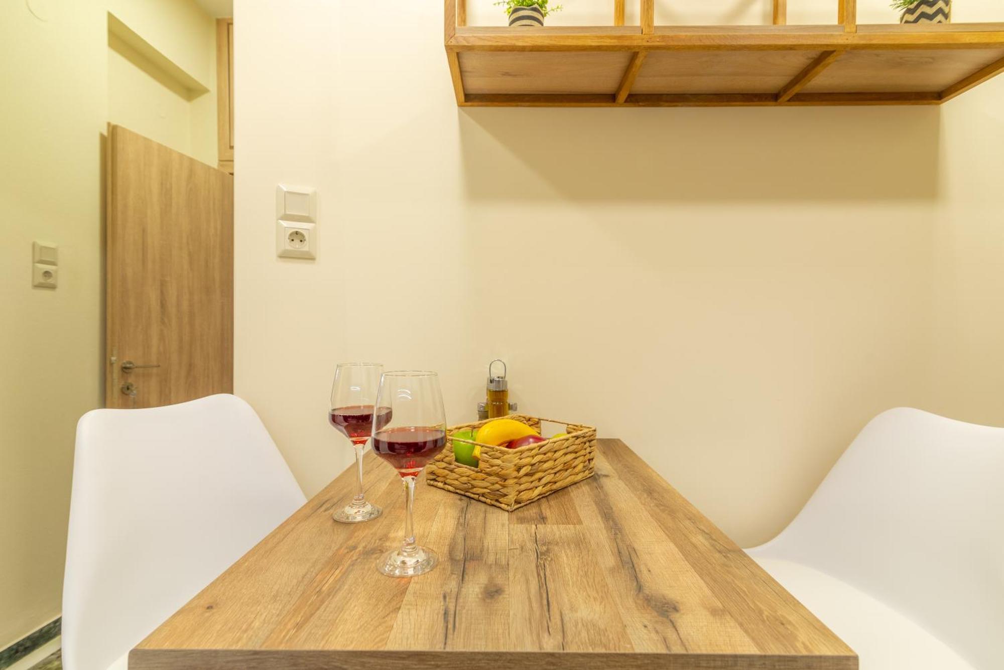 New Renovated Apt In City Center كاندية المظهر الخارجي الصورة